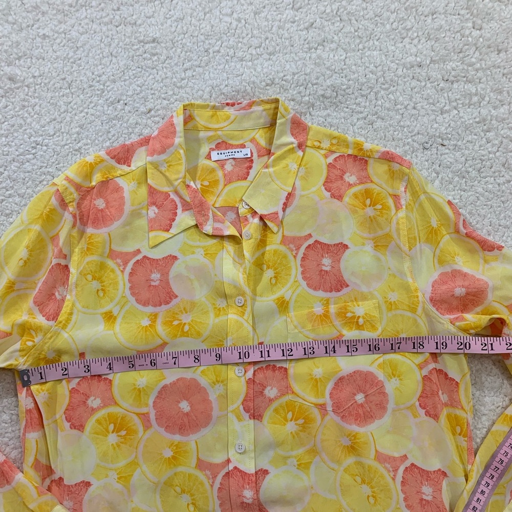 Equipment Femme Citrus Silk Fruit Melon Blouse - Picture 3 of 4